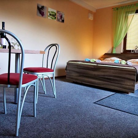Apartmany U Slavky Besenova Exterior photo