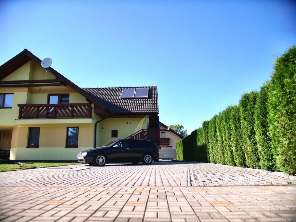 Apartmany U Slavky Besenova Exterior photo